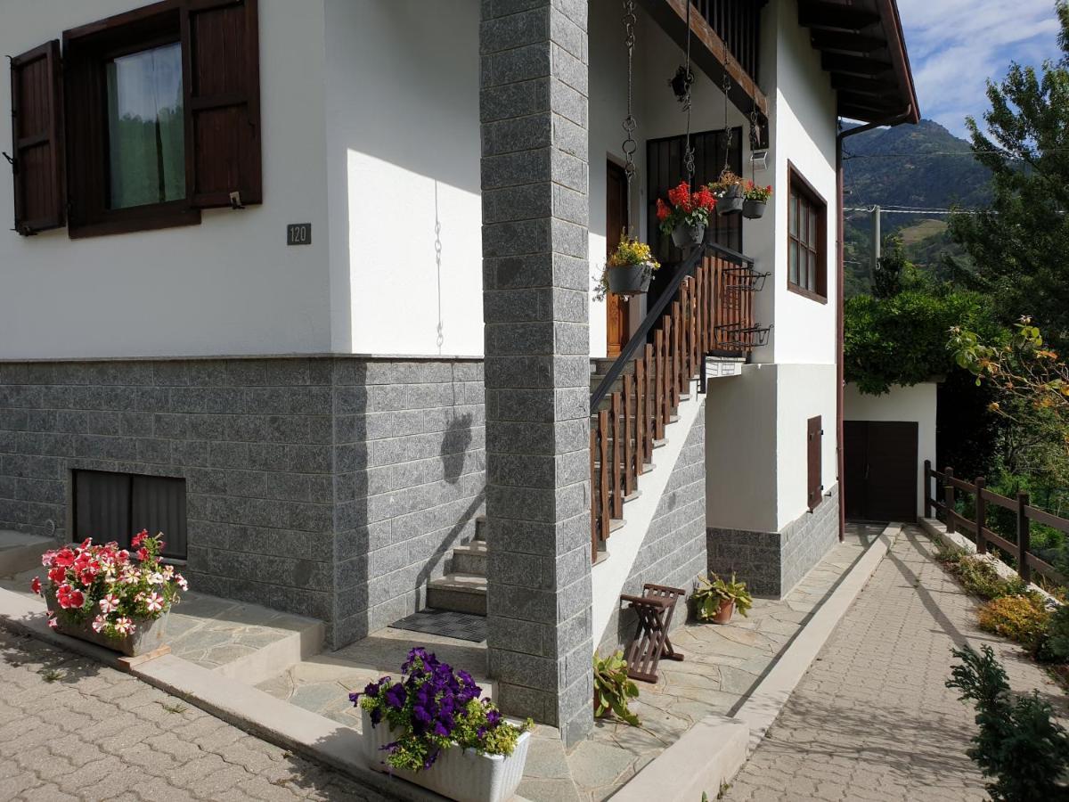 Casa Vacanze Germano Aosta Esterno foto