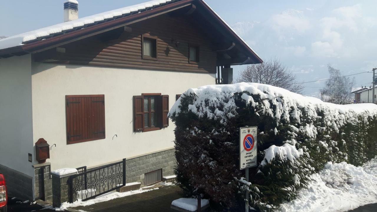 Casa Vacanze Germano Aosta Esterno foto